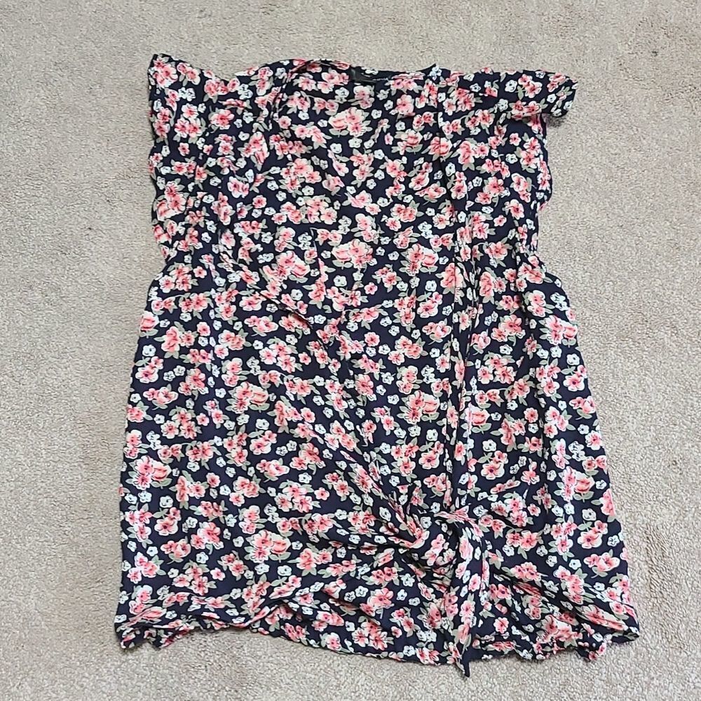 Aqua fancy tie top - Picture 1 of 9